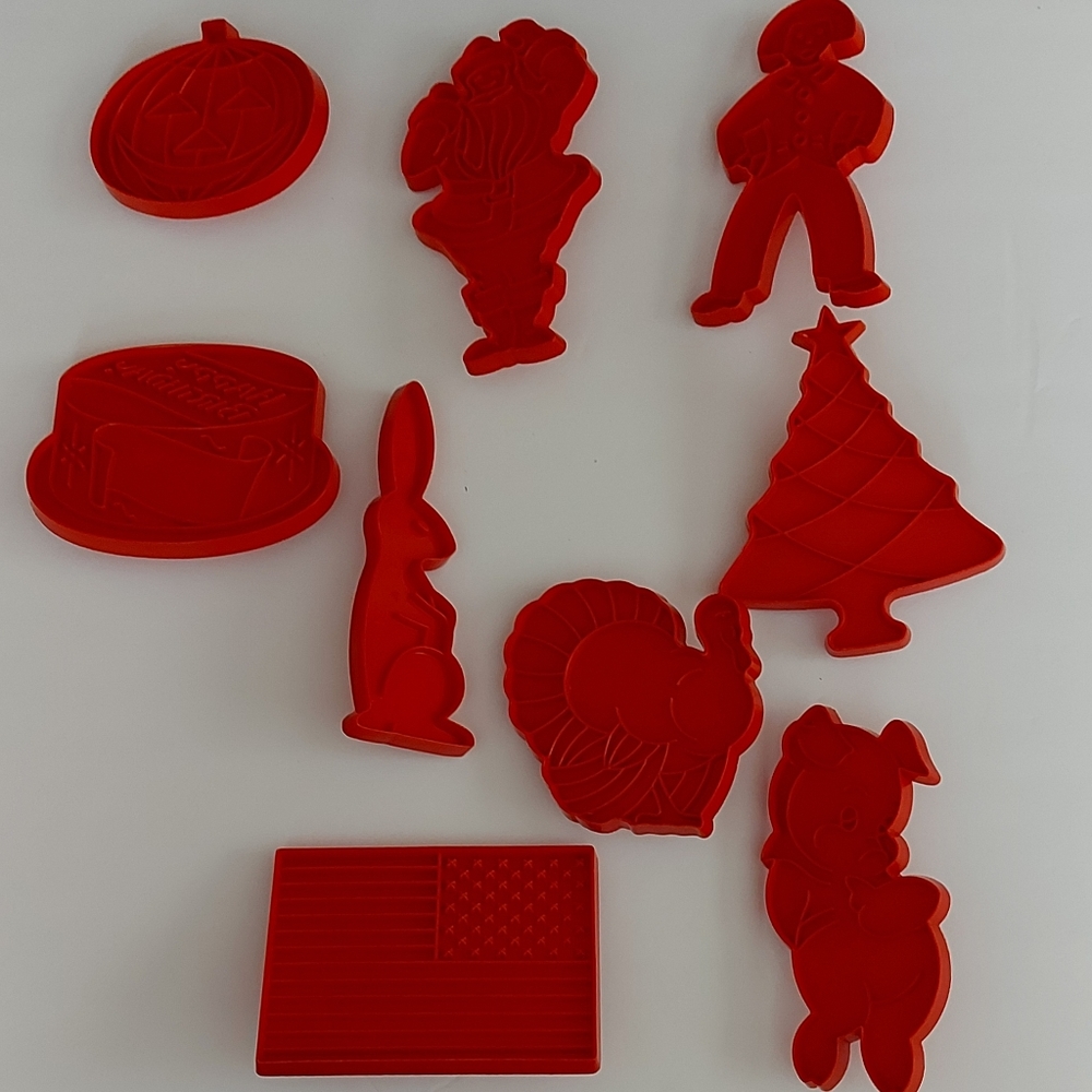Vintage Tupperware Cookie Cutters - 9 piece